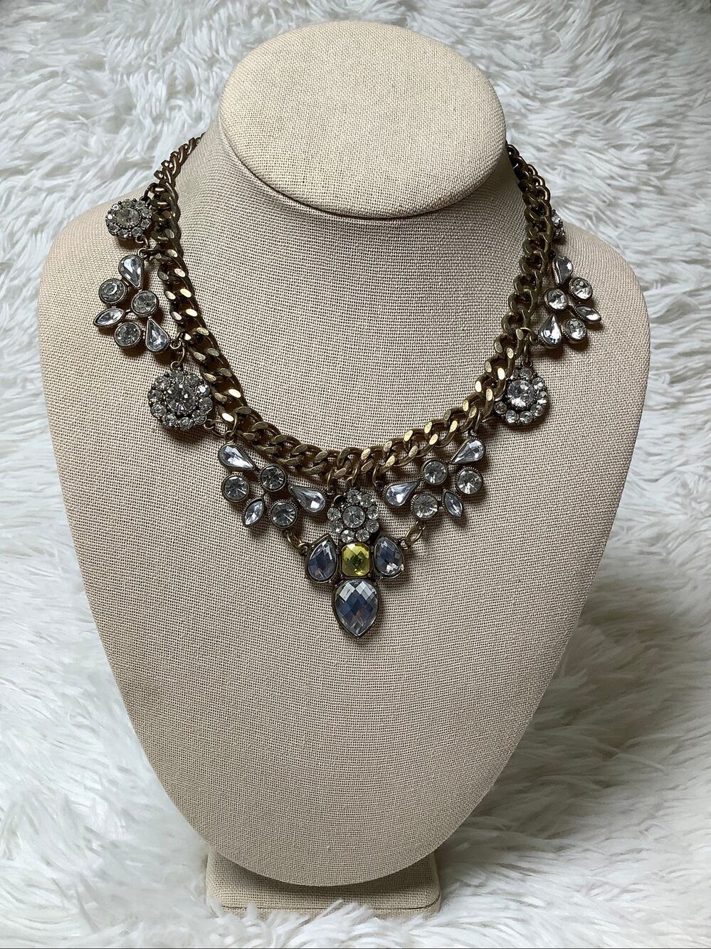 Lane Bryant Vintage Gold-Tone Chunky Rhinestone Bib Statement Necklace F14-26